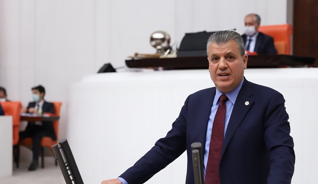 BARUT: "TAŞERON İŞÇİ DE, ÇİFTÇİ DE MAĞDUR"
