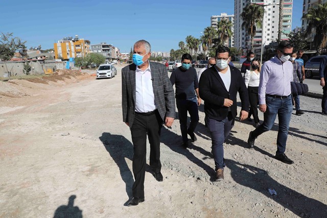 Karalar: "Trafiği rahatlatmak için alternatif yollar yapacağız"