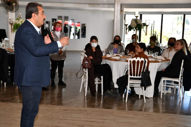 ÇETİN: "CUMHURİYETE ÖNCE KADINLAR SAHİP ÇIKMALI"