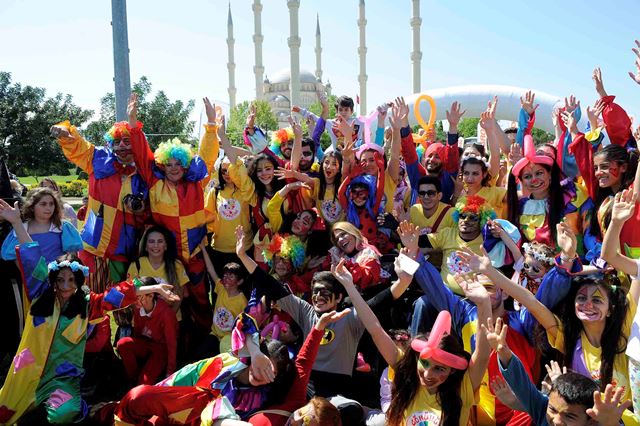 ULUSLARARASI 10. PORTAKAL ÇİÇEĞİ KARNAVALI’NDA GERİ SAYIM BAŞLADI