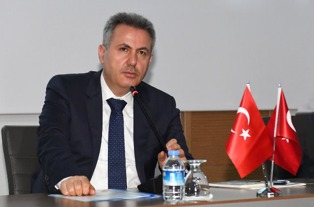 Vali Elban: "Her zamankinden daha çok dikkat etmek zorundayız"